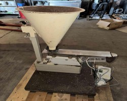 Maschine: VIBRA SCHULTHEIS ER 11 - Nr. 7174 Vibrationsförderer