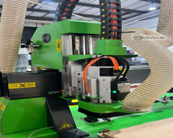 Maschine: MANTECH SPARTAN CNC 3-Axis Flatbed Router machine CNC-Schleifmaschinen