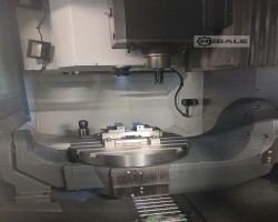 Maschine: HAAS UMC 750 Universalbearbeitungszentren