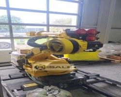 Maschine: FANUC R2000iC/210F Robot