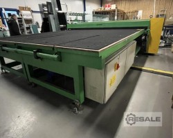 Maschine: BOTTERO 734AVL Geschichteter Schneidetisch