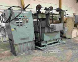 Maschine: KYODO SEIKI 60 Ton Hydraulische Presse für Diamant-Schneidscheiben