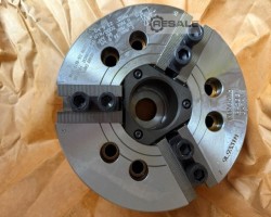 Maschine: KITAGAWA B-208 Dreibackenkraftspannfutter