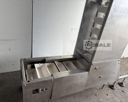 Maschine: AUTOPACK Bucket elevator conveyor 