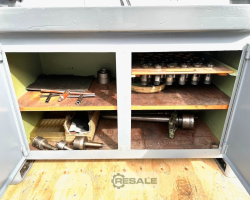 Maschine: WEILER LZ330 Leit- und Zugspindeldrehmaschinen