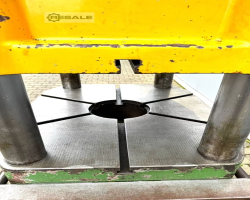 Maschine: ACHTERMANN + CO. SP 60/670 Viersäulenpressen