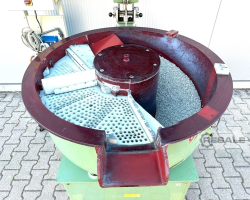 Maschine: KROMAS VM 200 Gleitschleifmaschinen