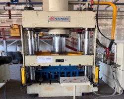 Maschine: YANGLI YL32G-200 Posten 4-Säulen Pressen (6 Stück)