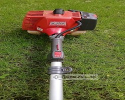 Maschine: EMAK EFCO STARK 4400S 2,1PS  Benzin Freischneider Freischneider