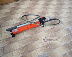 Maschine: TECPOS ESP-08 Hydraulik-Handpumpe 700 Bar, 800cc