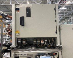 Maschine: KUKA KR 240-2 2000 Industrieroboter