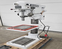 Maschine: ALZMETALL AB 4 SV Säulenbohrmaschinen