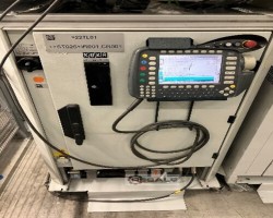 Maschine: KUKA KR240L180-2 Industrieroboter