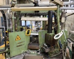 Maschine:   Rundtaktanlage