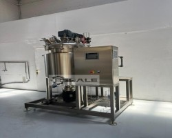 Maschine: COMQUIMA COSMOS 250 Reaktoren
