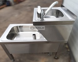 Maschine:   Hygienestation / Gastronomie-Spülbecken mit Handwa