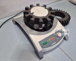 Maschine: HEIDOLPH Multi Reax Kompaktschüttler
