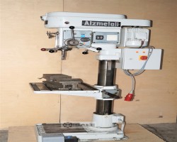 Maschine: ALZMETALL AB 3 / ESV Ständerbohrmaschinen