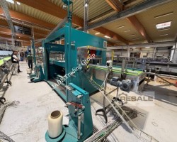 Maschine: PROJECT AUTOMATION + ENG. PROGRIP TX 240 Tragegriff-Applikator Schrumpffolier-Multipack