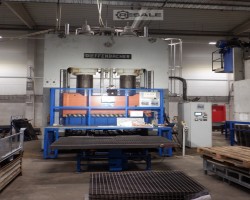 Maschine: DIEFFENBACHER PHP 800 Hydraulische Pressen