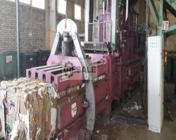 Maschine: BAUER 400 Ballenpressen