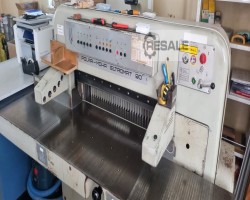 Maschine: POLAR 90 CE Papierschneidemaschinen