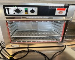 Maschine: MEMMERT U 10 Wärmeschrank