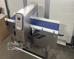 Maschine: CEIA THS/21E Metalldetektor
