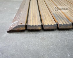 Maschine:   Sicherheits - Holzlaufroste