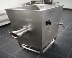 Maschine: K+G WETTER  Fleischwölfe