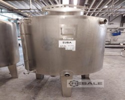 Maschine: STICH 1.821 Liter Lagertank  isoliert