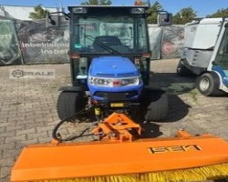 Maschine: ISEKI TM 3267 Kommunaltraktor