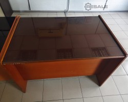 Maschine: F3 WOODEN OFFICE TABLE 121 L × 76 W × 79 H Bistrotische