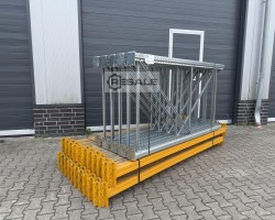 Maschine: META (THYSSEN) MULTIPAL S Länge: 22,37lfm./ 2200x1100mm Palettenregale