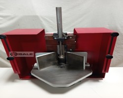 Maschine: TRäNKLEIN EK-100 Eckenrundstoßmaschine