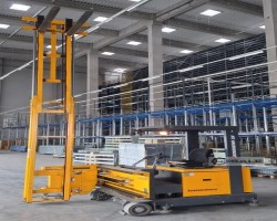 Maschine: JUNGHEINRICH EFX125 Schmalgangstapler