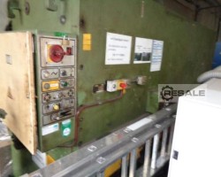 Maschine: DIOSGYöRER OLG 12-3050 Blechscheren