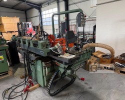 Maschine: OKOMA UF1S Winkelanlagen für Fensterherstellung