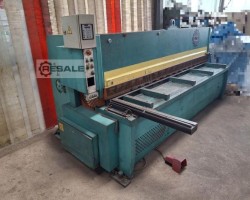 Maschine: SIMAT SST 3010 Scheren für die Blechbearbeitung