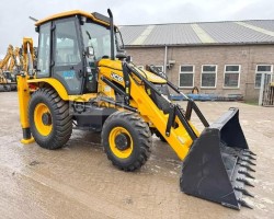 Maschine: JCB 3CX Baggerlader