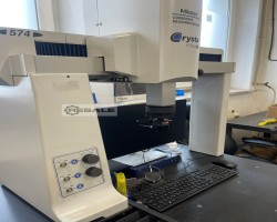 Maschine: MITUTOYO Crysta Plus M574 Messmaschine