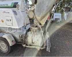 Maschine: GLAAP + BRINKMANN Mixman D4BS Neo Betonmischer
