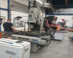 Maschine: HAUSER  Koordinateninnenschleifmaschinen