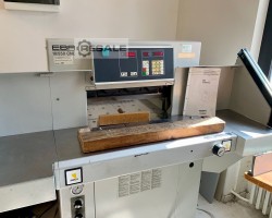 Maschine: EBA Multicut 10/550 CNC Papierschneider