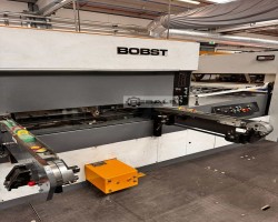 Maschine: BOBST SP 142 CER MATIC Flatbed die cutter with blanking