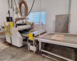 Maschine: RODA Super Combi 130 Corrugated-board creasing, cutting and slotting machine
