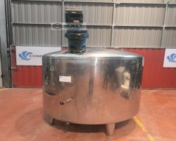 Maschine: DEPOSITO 2.300 L Behälter