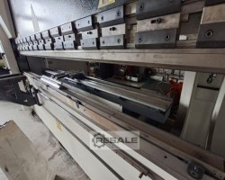 Maschine: KNUTH/ HILALSAN AHK H 30135 4-Achs-CNC CNC Abkantpressen