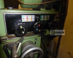 Maschine: MAHO MH 300 Fräsmaschinen