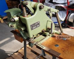 Maschine: HANG 103 SP Ösmaschine
